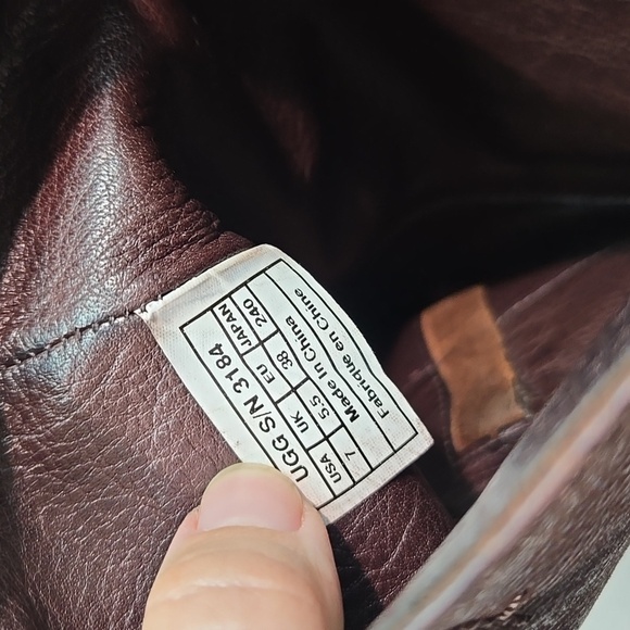 UGG Australia 3184 Women Brown Tall Boots Leather Riding Shoes Sz 7 - Picture 13 of 14